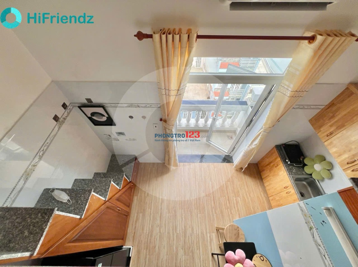 STUDIO FULL NỘI THẤT, FREE DỊCH VỤ XE, CÓ THANG MÁY, TOÀ LỚN CAO CẤP - CHỈ 3XXX
