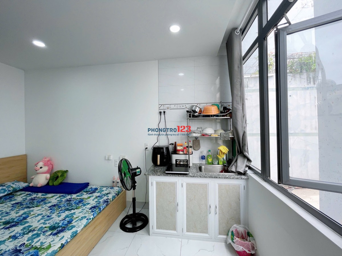 CHO THUÊ PHÒNG CỬA SỔ TRỜI TO, FULL NT - THÍCH QUẢNG ĐỨC, PHÚ NHUẬN GẦN Q1, Q3, BÌNH THẠNH, SÂN BAY
