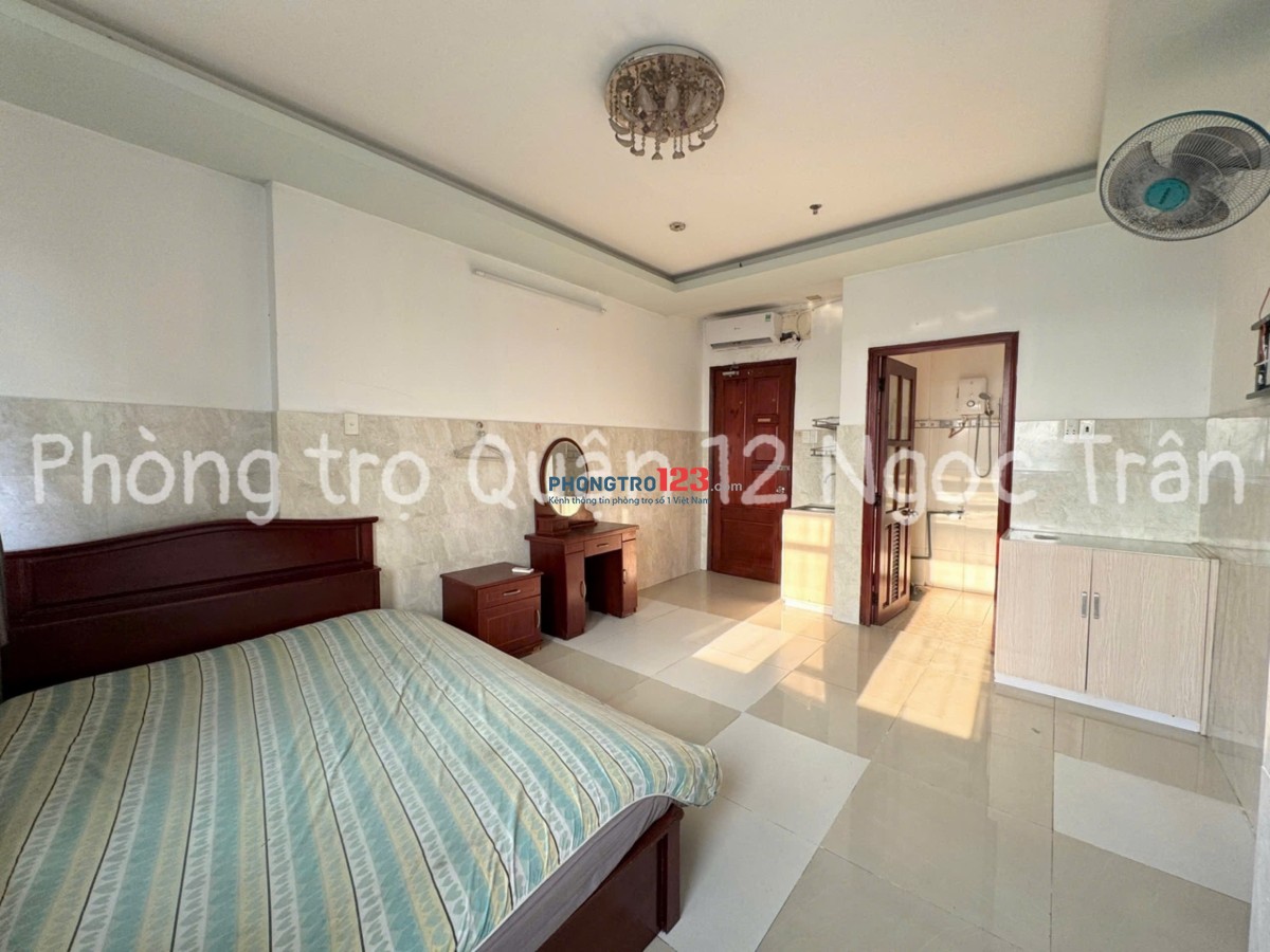 PHÒNG TRỌ GỐC CỬA SỔ THOÁNG MÁT GẦN ĐH CÔNG NGHỆ SÀI GÒN