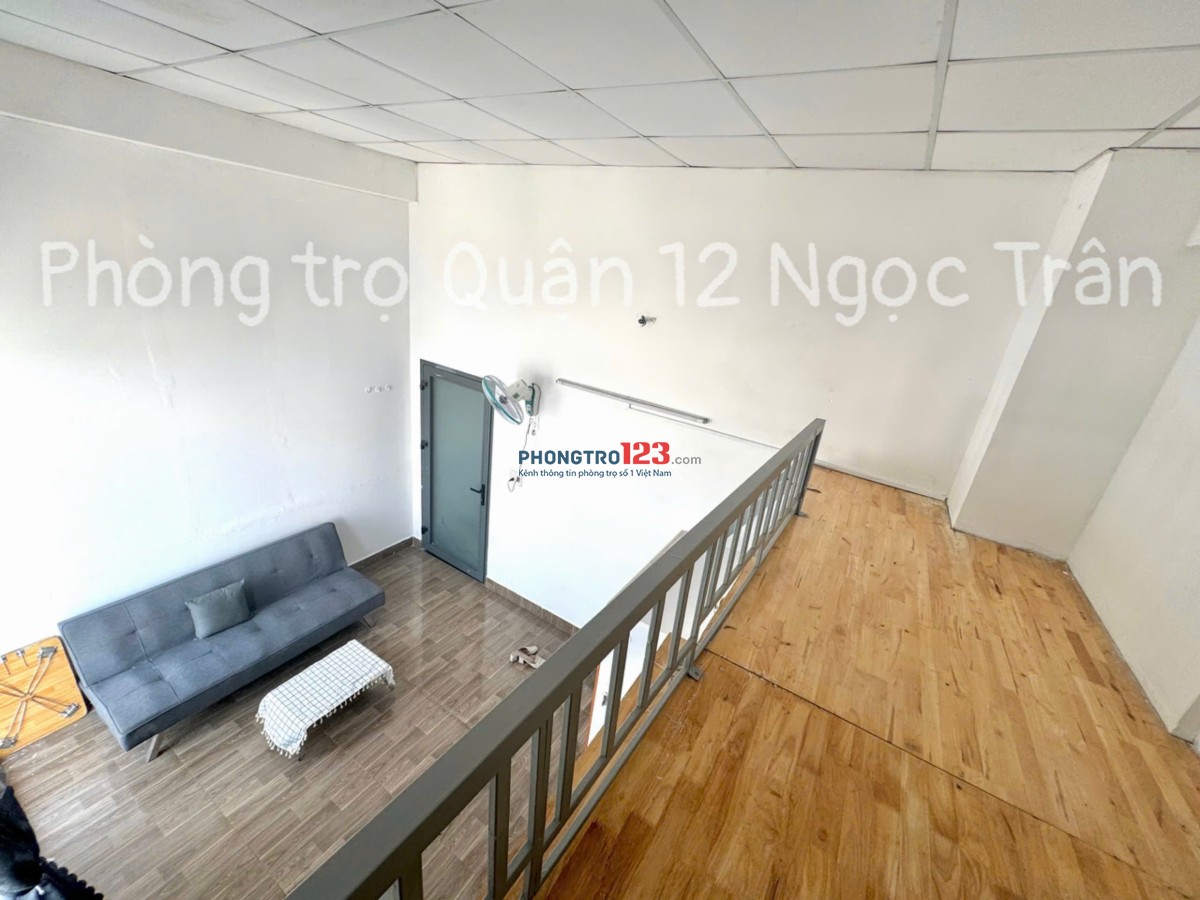 CẦN CHO THUÊ PHÒNG BAN CÔNG GẦN ĐH NGUYỄN TẤT THÀNH