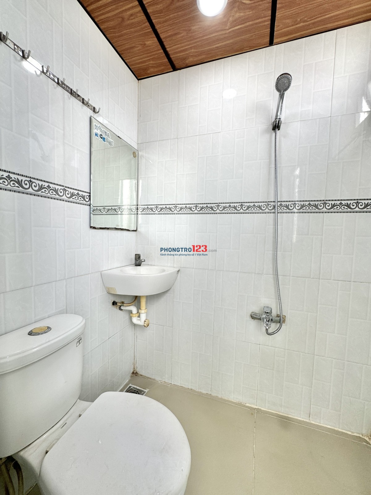PHÒNG NỘI THẤT NEW 100% ĐỐI DIỆN ETOWN CỘNG HÒA