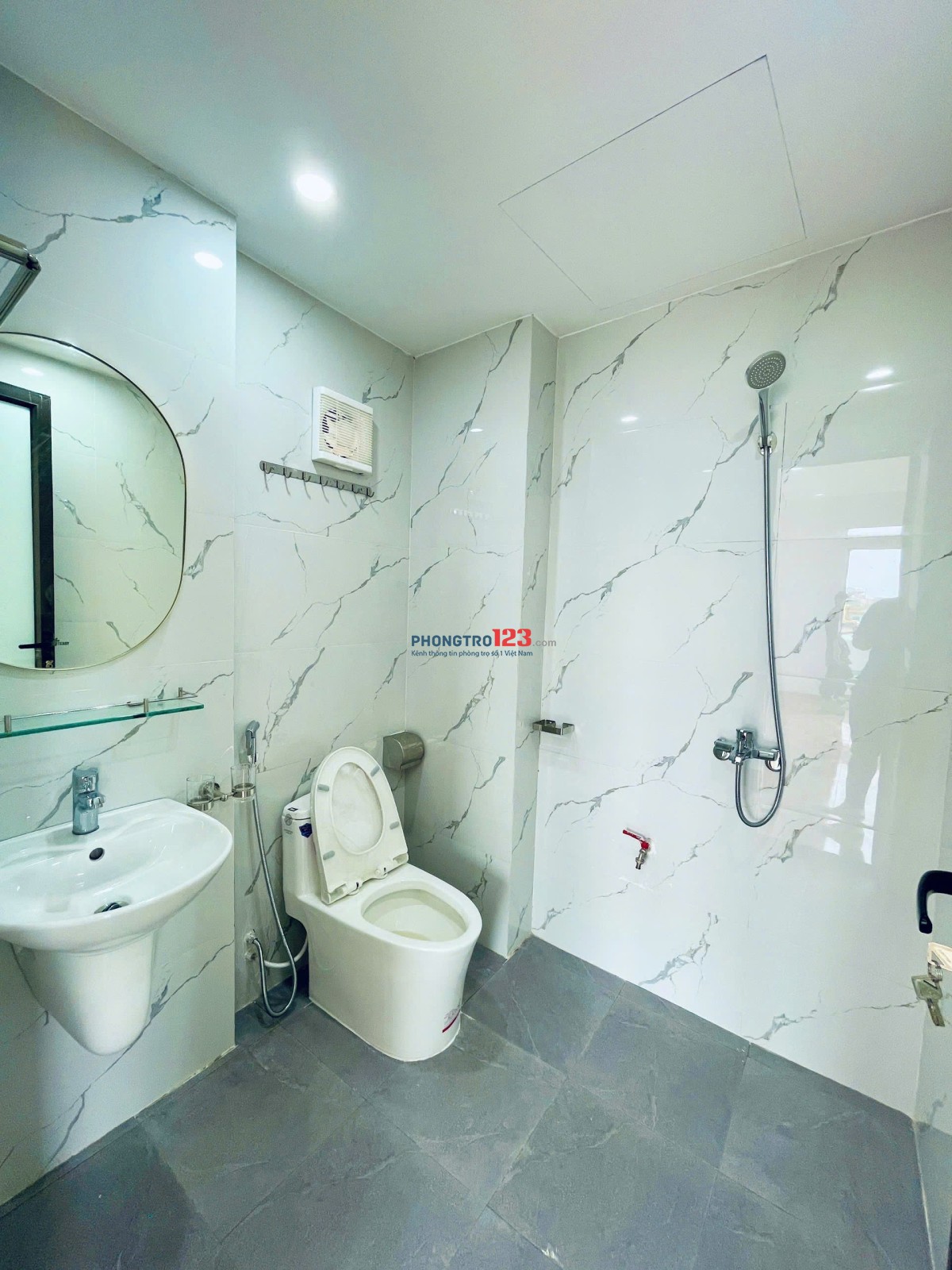 Thuê Ngay Phòng 30m2 Full Nội Thất Ở Nơ Trang Long Gần chợ Bà Chiểu, Đại Học VLU, IUH