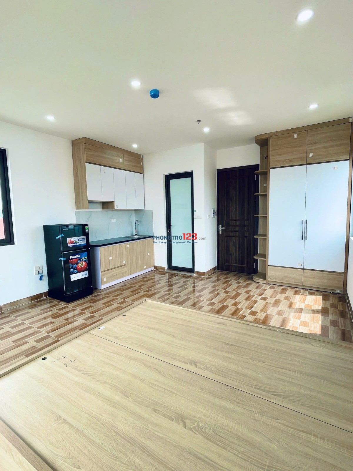 Thuê Ngay Phòng 30m2 Full Nội Thất Ở Nơ Trang Long Gần chợ Bà Chiểu, Đại Học VLU, IUH