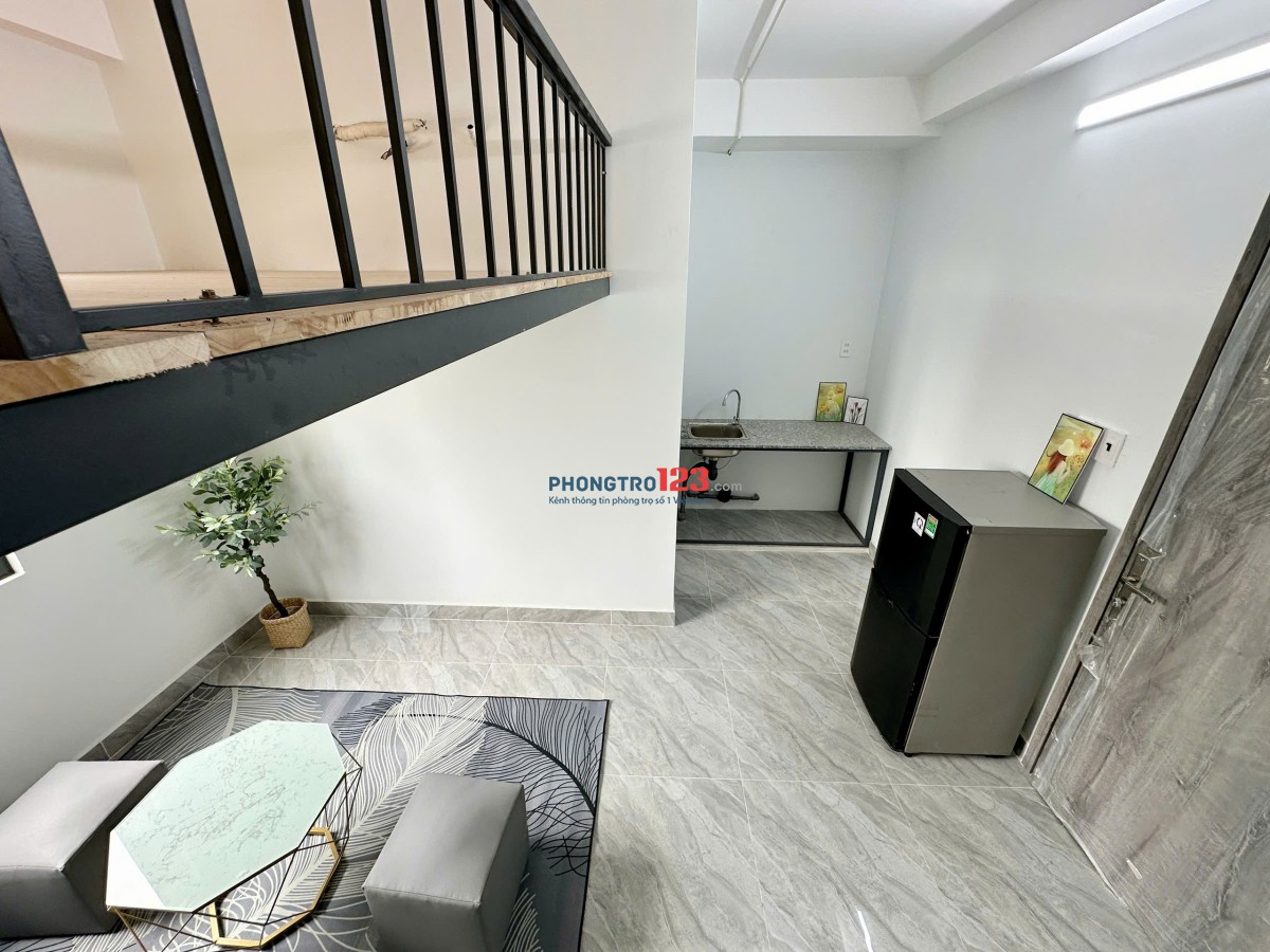 Phòng 35m2 Có Gác Cửa Sổ Thoáng Mát Ngay Nơ Trang Long Bình Thạnh Gần Trường Đại học Mỹ Thuật, VLU