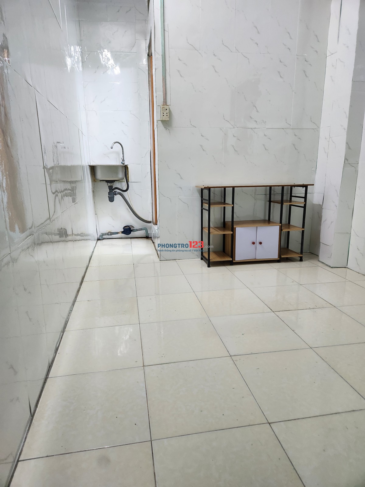 Chính chủ cho thuê phòng trọ 20m2.Giá 2tr2.Tân Hòa Đông,Phường 14.QUẬN 6.