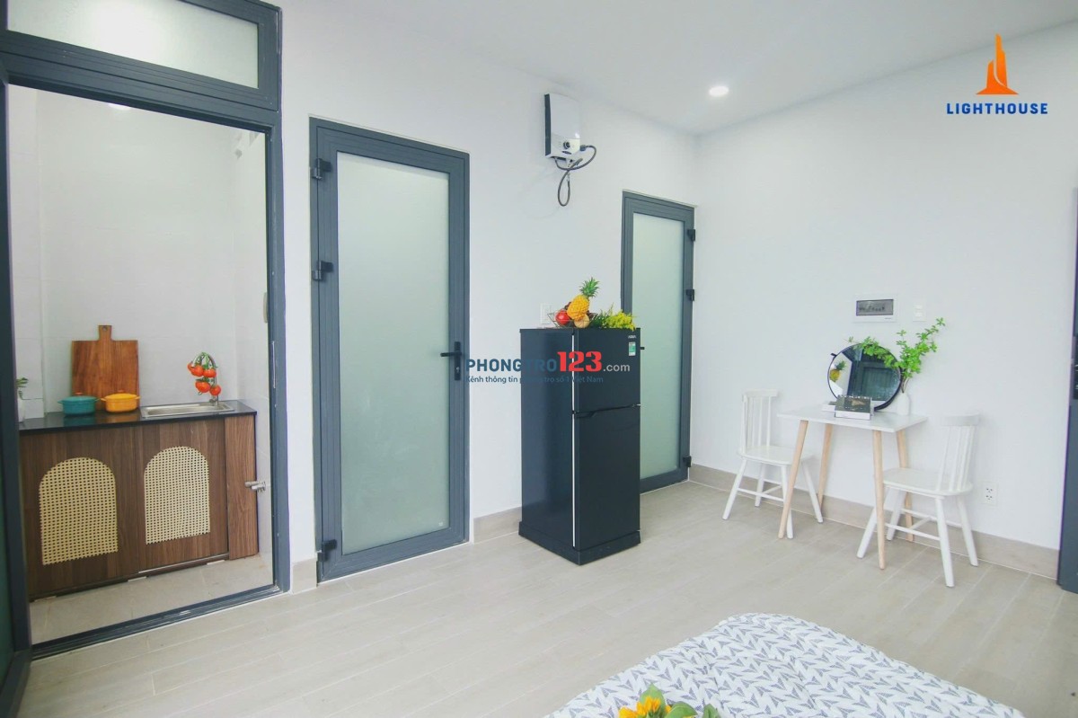 Phòng mới tinh, có ban công lớn tách bếp - Nguyễn Văn Lượng, Gò Vấp