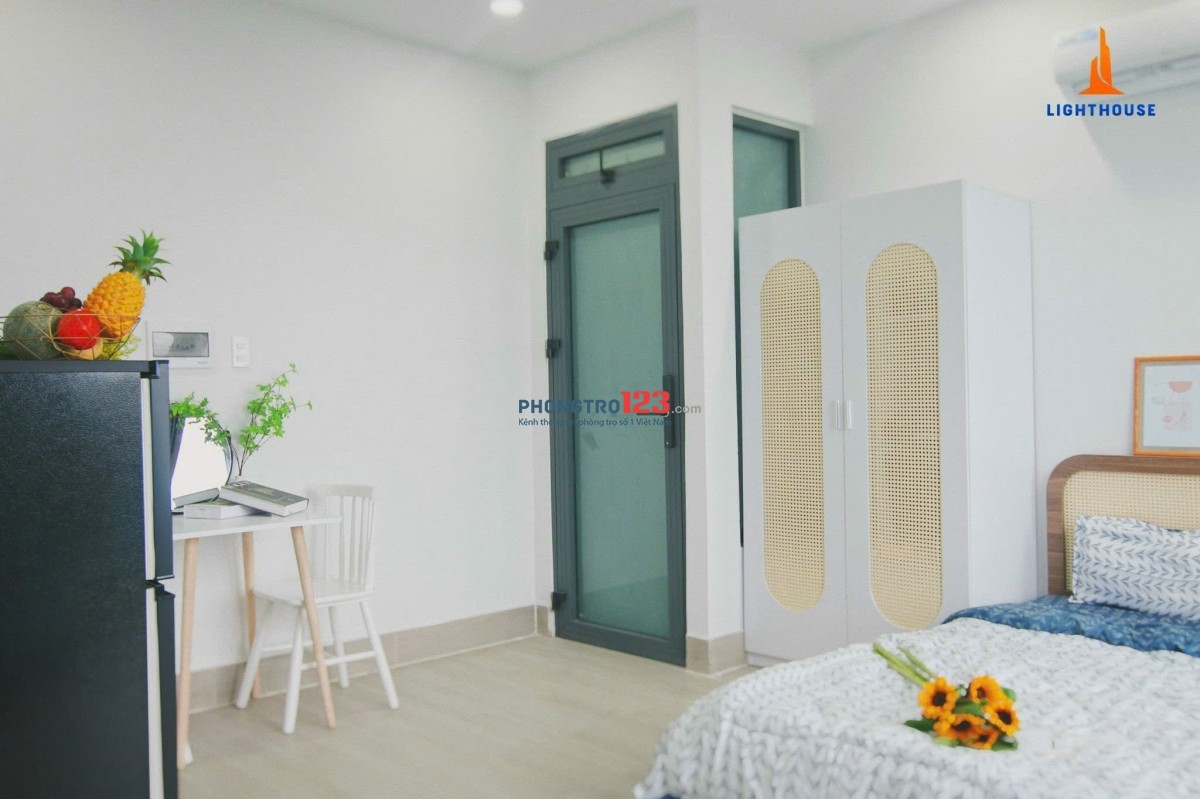 Phòng mới tinh, có ban công lớn tách bếp - Nguyễn Văn Lượng, Gò Vấp