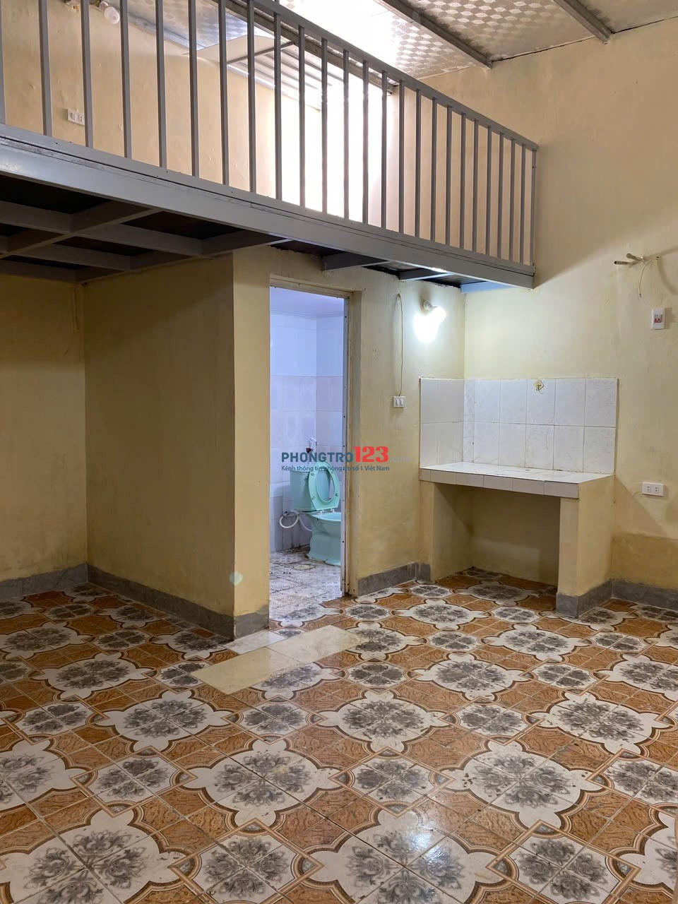 Cho thuê phòng khép kín 23m2 tại phố Tứ Liên, Tây hồ
