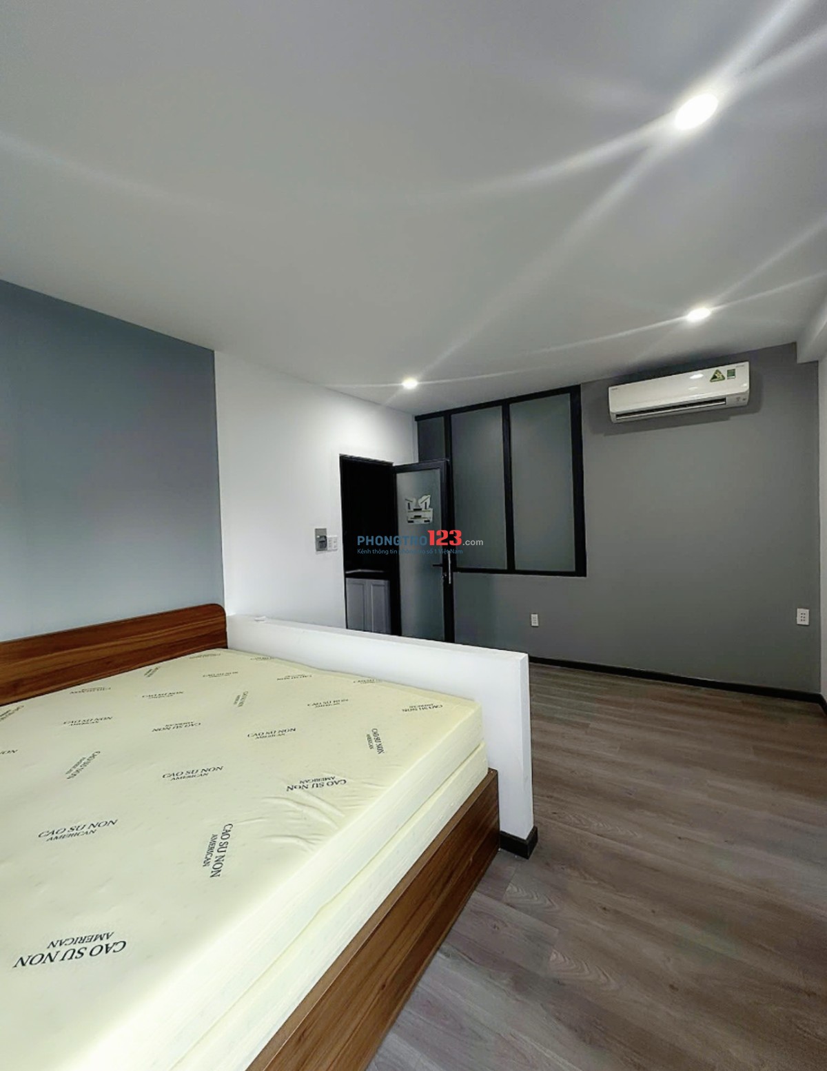 CHO THUÊ CĂN HỘ STUDIO TÁCH BẾP, FULL NỘI THẤT, MÁY GIẶT RIÊNG Ở LÂM VĂN BỀN Q7