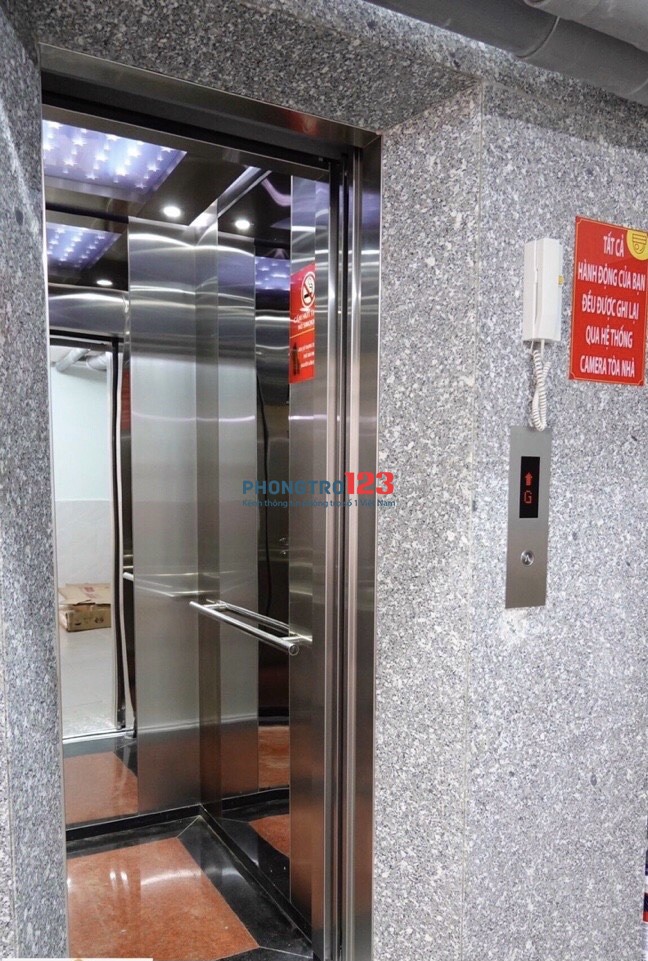 Phòng cho thuê 50 m2 ban công riêng full nội thất cao cấp cửa sổ lớn đường Tên Lửa