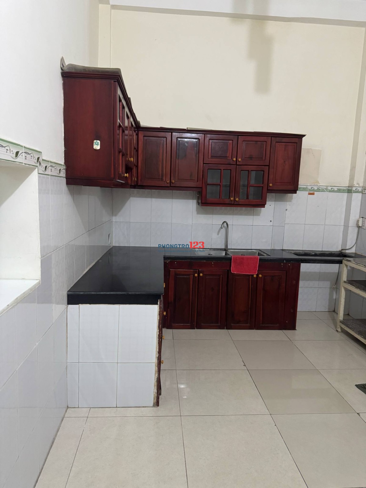 Nhà nguyên căn hẻm xe hơi, 3PN Đông Nam mát mẻ