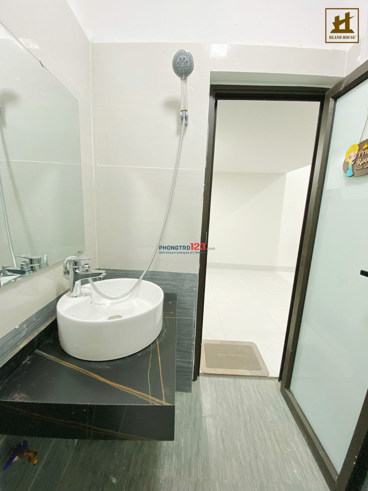 Cho thuê CC mini tại 87 Yên Xá, giá chỉ 3,5 triệu, bao đẹp uy tín, ngay gần hồ Văn Quán, viện 103