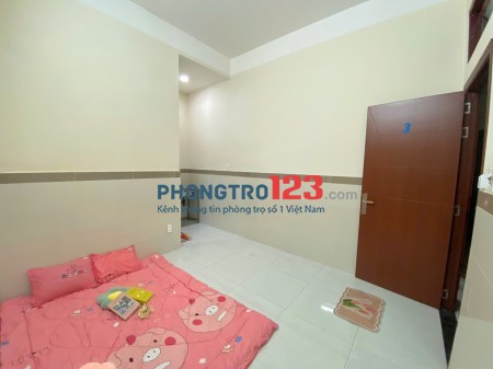 CHO THUÊ PHÒNG TRỌ SẴN MÁY LẠNH VÀ KỆ BẾP NGAY TRƯỜNG CHINH