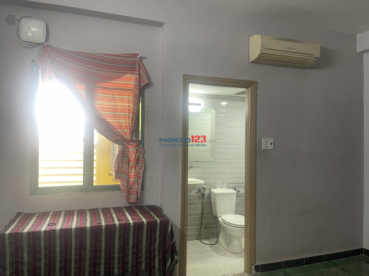 Phòng 25m2 Nữ,An ninh đẹp sát TTQ1 ngay đường Nguyễn Hữu Cảnh