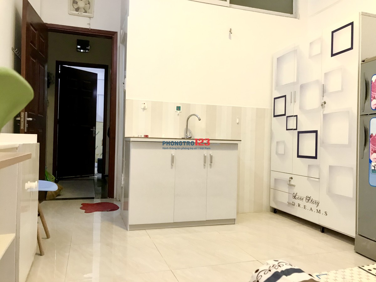 Phòng Q10 Siêu đẹp Full Tiện Nghi Giá BD