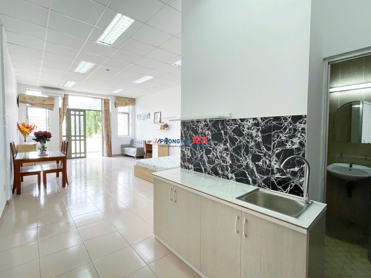 CHO THUÊ CĂN HỘ STUDIO 70m2 FULL NỘI THẤT, BANCONG RỘNG Ở KDC NAM LONG