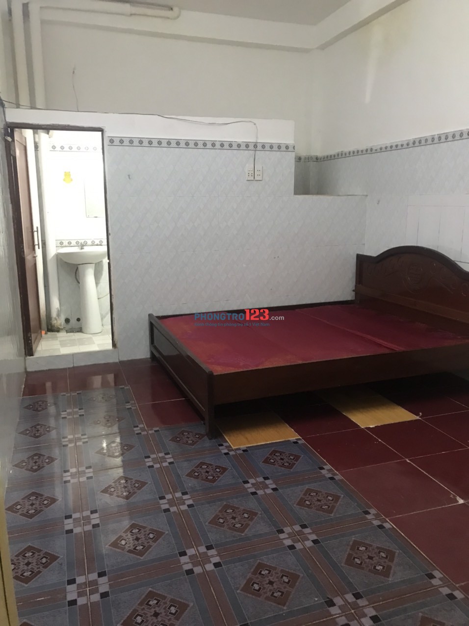 Cho thuê phòng trọ ngay Cầu Sài Gòn Quận 2, giá rẻ, khu dân trí cao an ninh, sạch sẽ