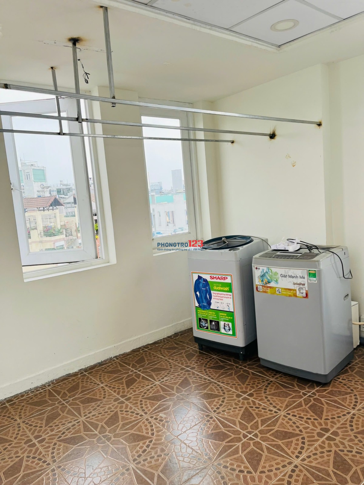 KÝ TÚC XÁ KHÔNG CẦN CỌC NGAY GẦN SÂN BAY ĐƯỜNG BẠCH ĐẰNG, QUẬN TÂN BÌNH