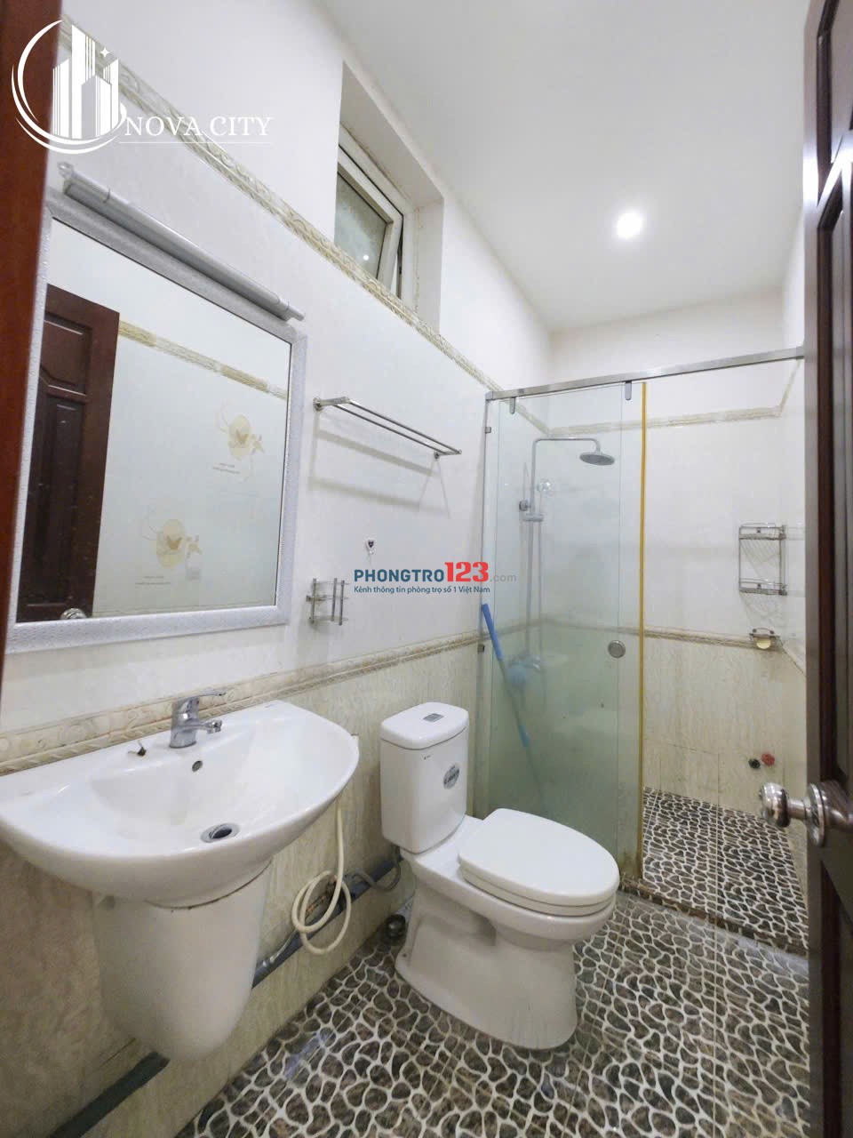 Cho thuê phòng ngay Phạm Hùng nối dài, gần cầu Chánh Hưng - nhà thờ Nam Hải - Q8