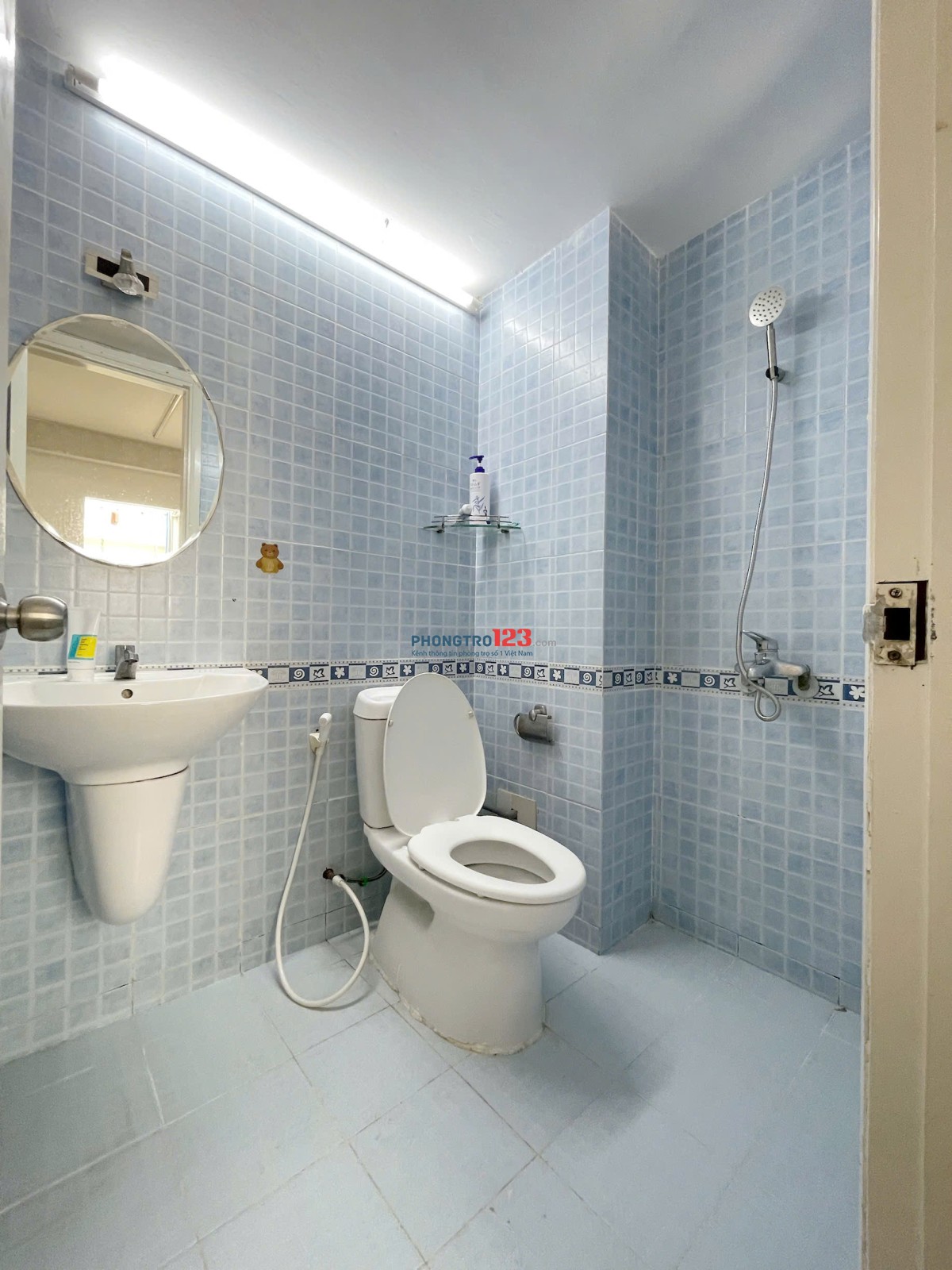 Phòng Studio full nội thất 28m2 - 71 Hồ Bá Kiện Quận 10 (Khóa Vân Tay)