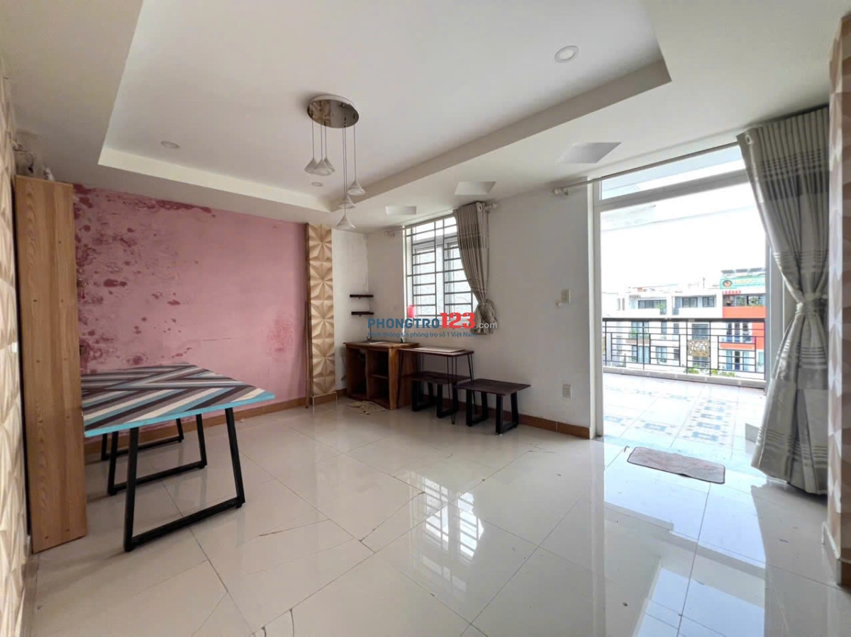 Căn hộ cho thuê nguyên tầng ( 2 phòng - 1nvs - 1 sân rộng) - gần cầu Chánh Hưng