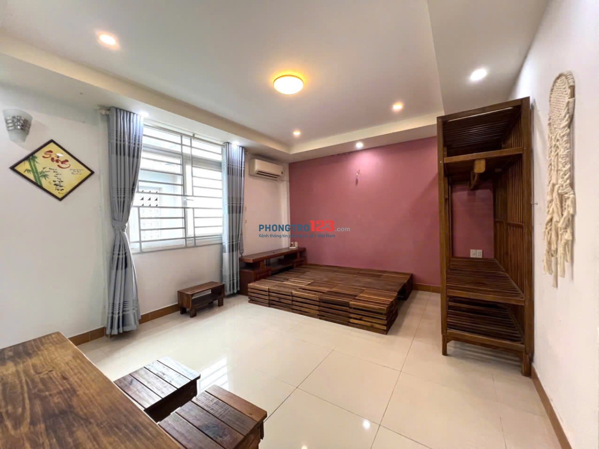Căn hộ cho thuê nguyên tầng ( 2 phòng - 1nvs - 1 sân rộng) - gần cầu Chánh Hưng