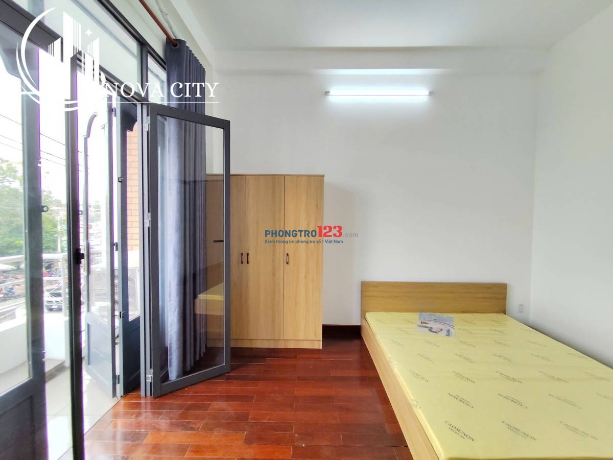 Căn hộ cao cấp - 1 phòng ngủ - ban công gần Aeon Tạ Quang Bửu