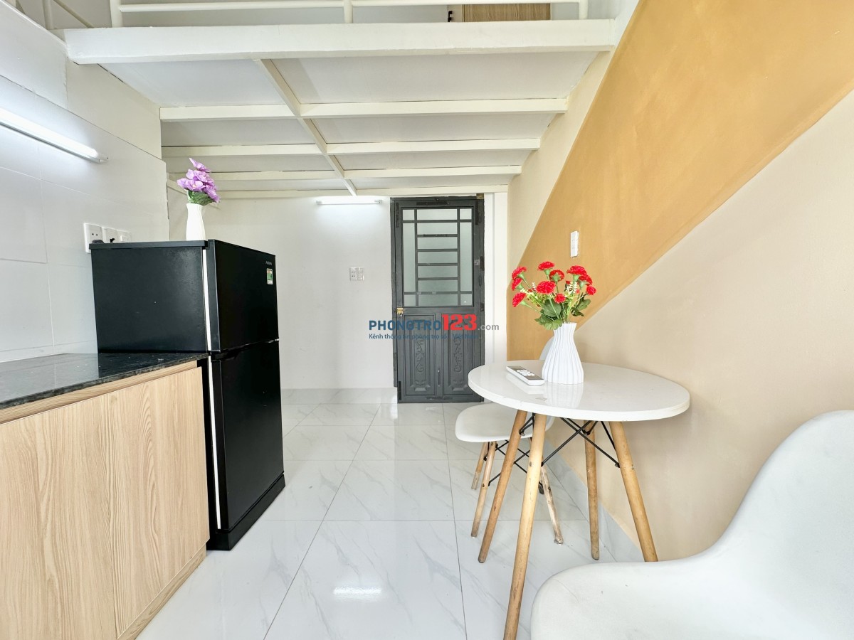 CHÍNH CHỦ CHO THUÊ DUPLEX FULL NỘI THẤT 4.8TR NGAY ĐẢO KIM CƯƠNG QUẬN 2