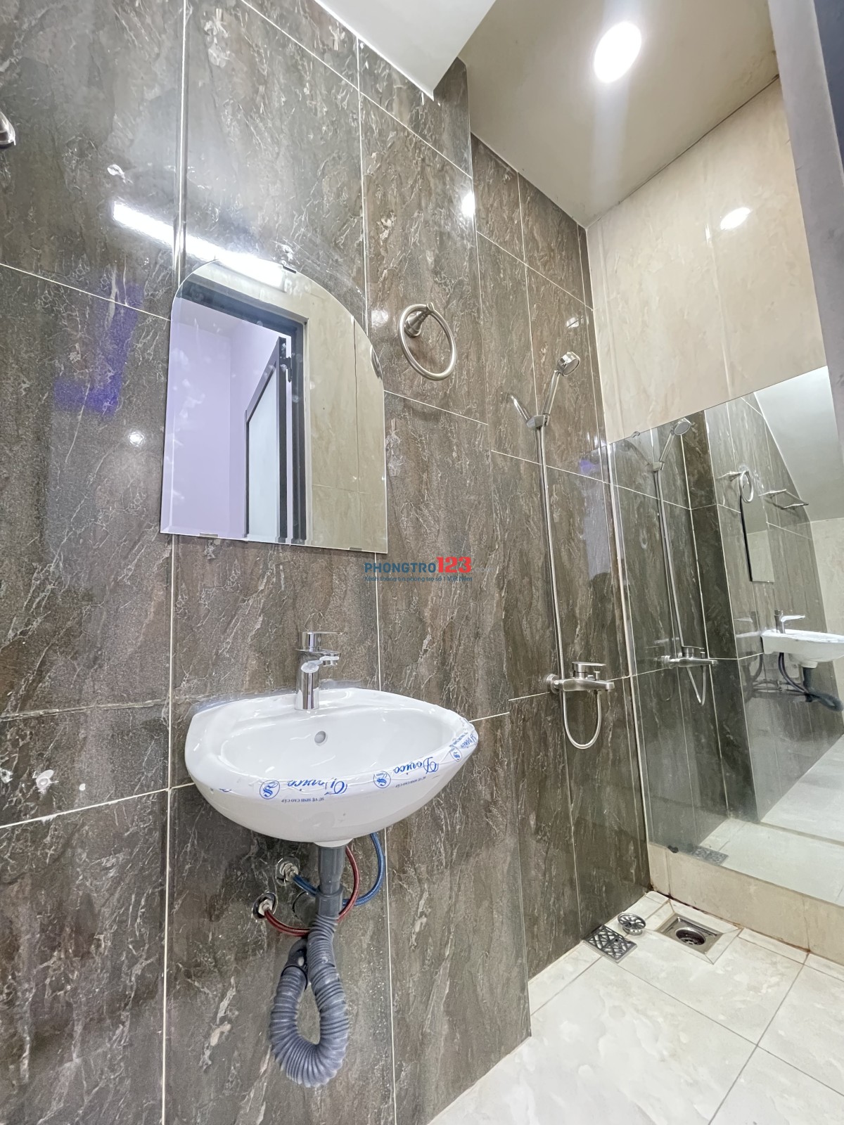 Cho Thuê Phòng Mới - Gần Vạn Phúc City - 20m2 Có Máy Lạnh - An Ninh Tuyệt Đối