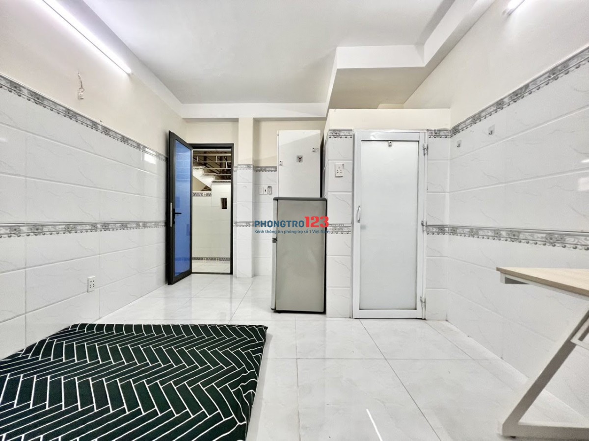 PHÒNG MỚI FULL NỘI THẤT GẦN ĐH GIA ĐỊNH, GẦN SÂN BAY, Ô TÔ TẬN NHÀ