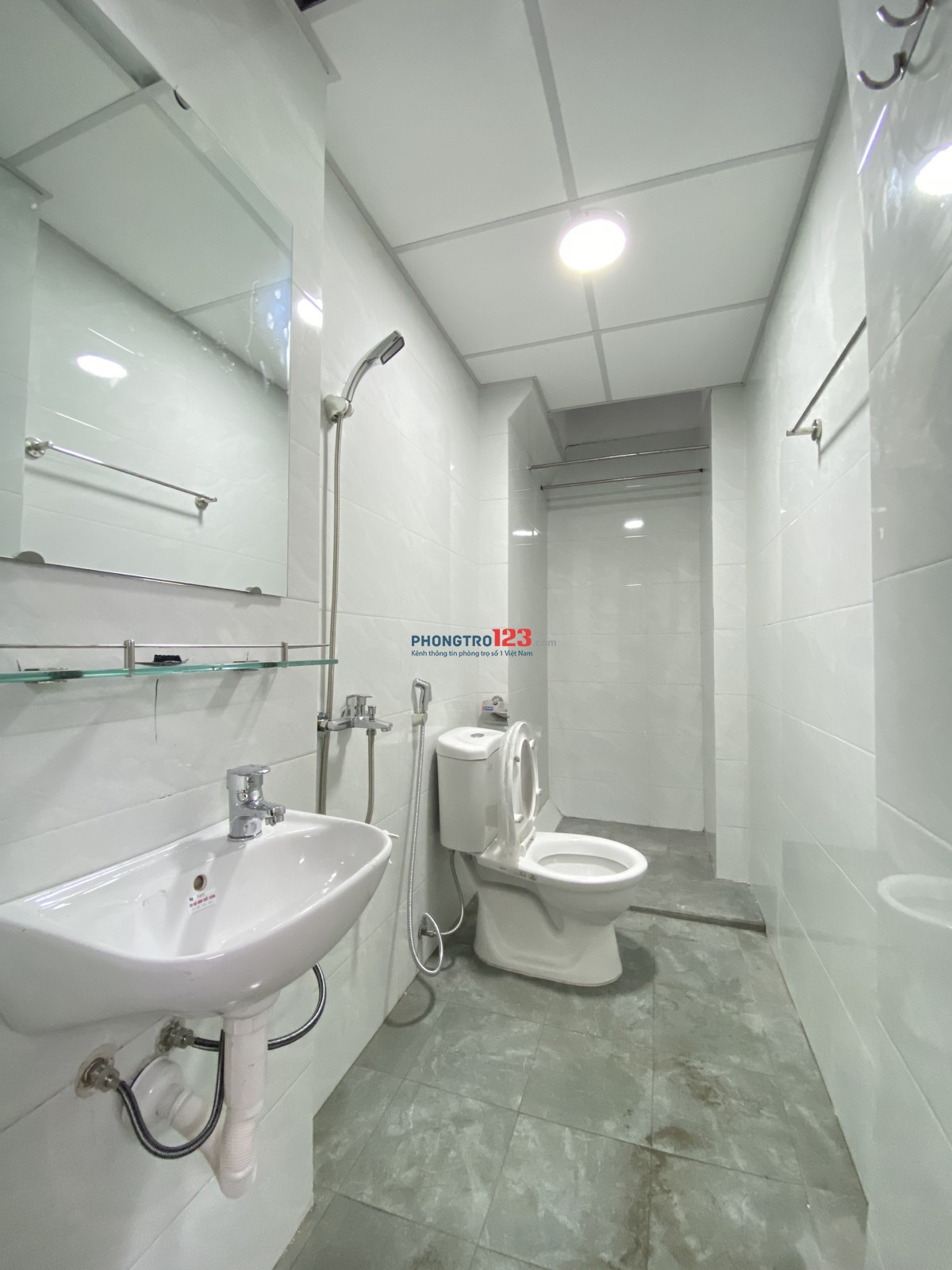 Cho thuê phòng full nội thất tại Cầu Tó, giá chỉ từ 3tr, ngay chân cầu Tó, oto đỗ thoải mái