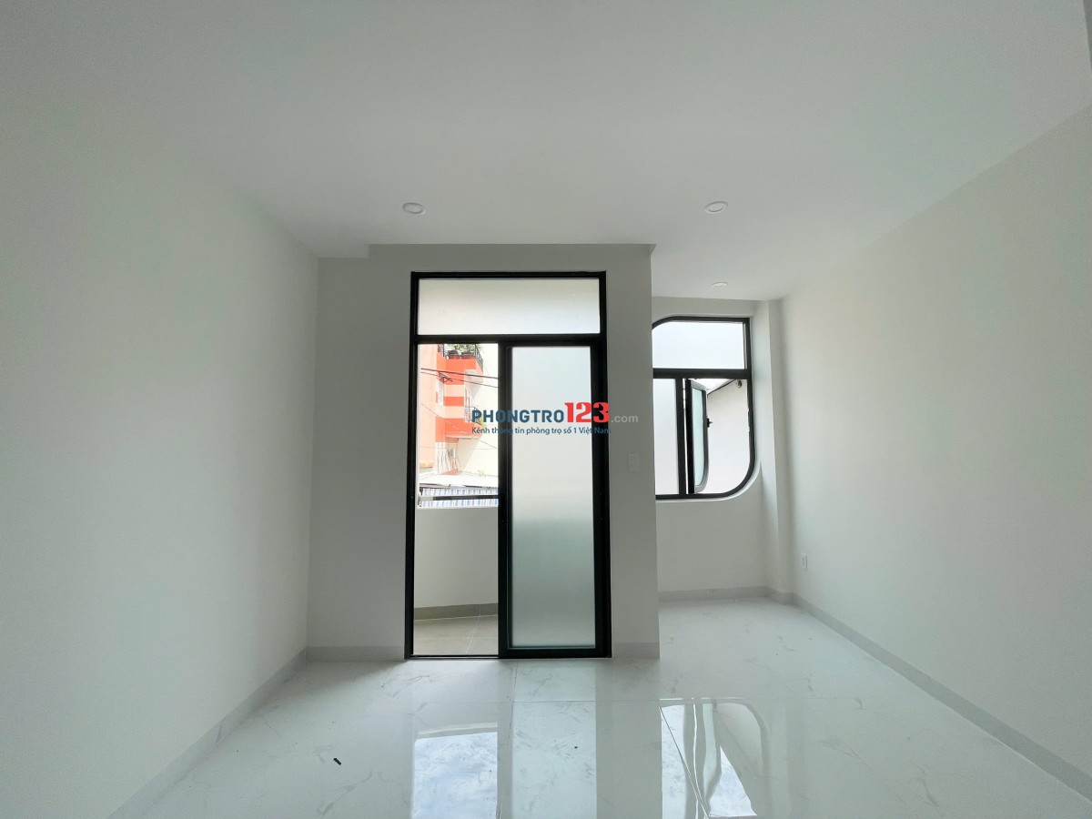 NGAY BỜ KÈ HOÀNG SA, COOPMART NHIÊU LỘC, NỘI THẤT MỚI 100%