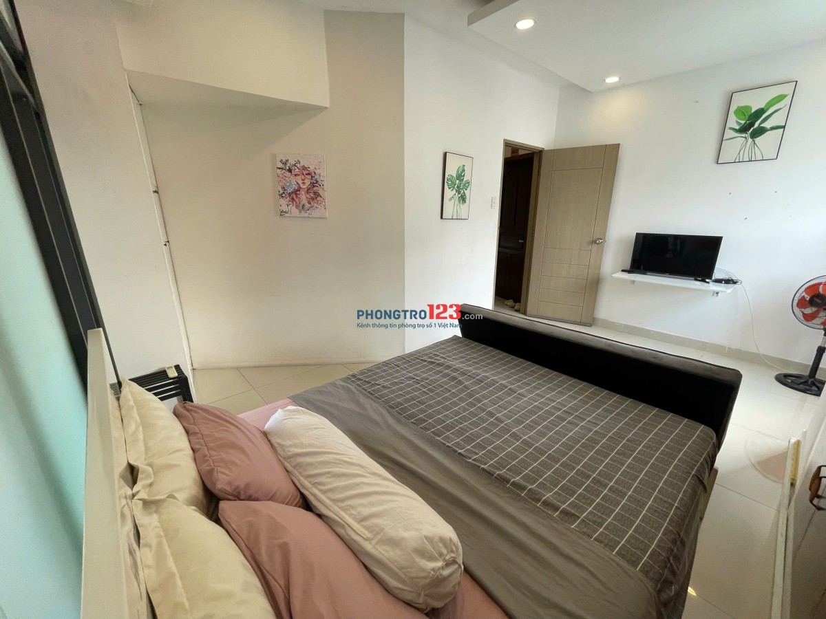 CĂN HỘ 1PN - CHỈ TÍNH ĐIỆN - 50M2 - THANG MÁY - HẦM XE - NGAY KHU ẨM THỰC - NHIỀU CH TIỆN LỢI