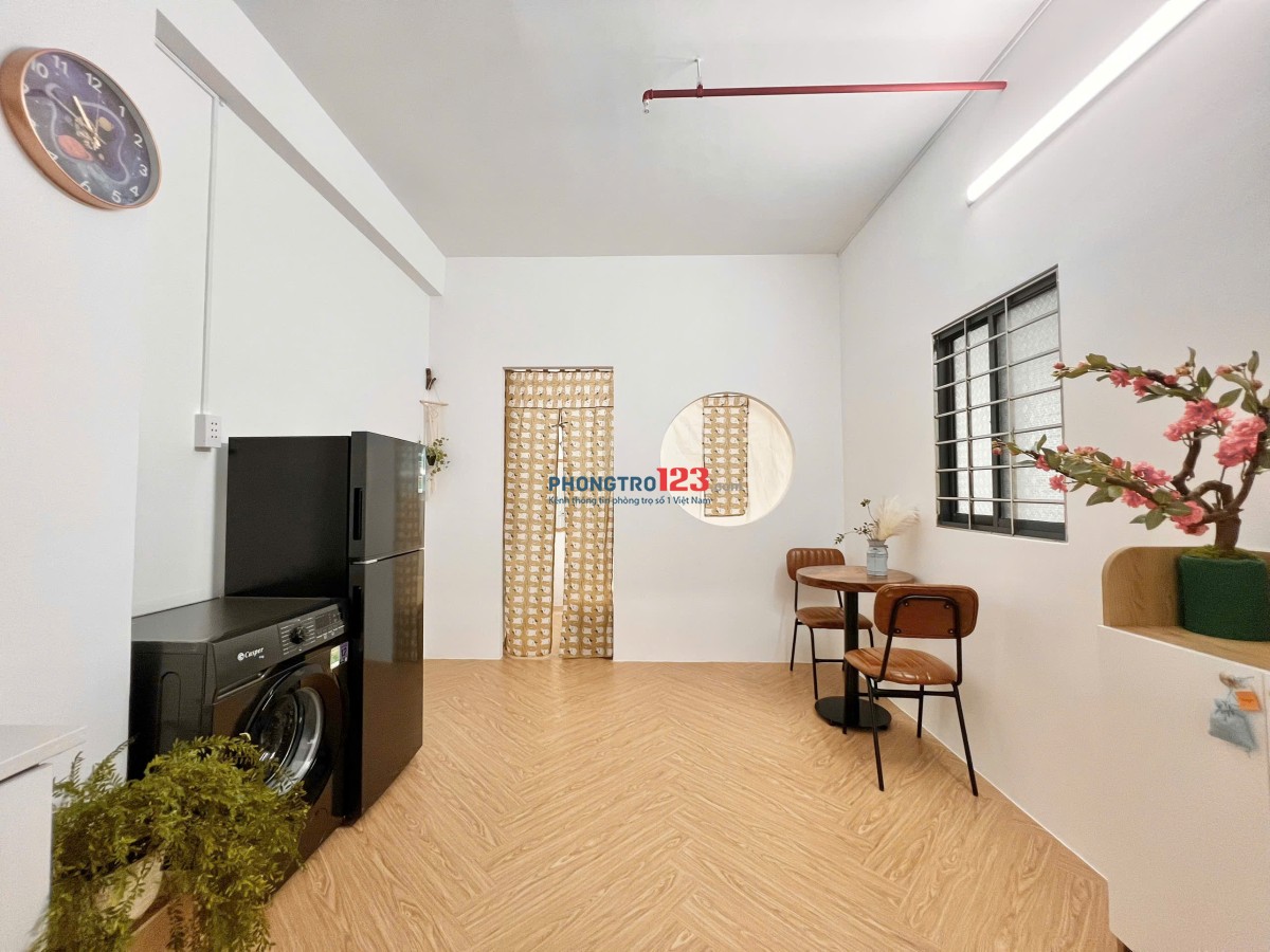 Căn hộ 1 phòng ngủ, PK siêu sang đủ nội thất 50 Trường Sơn quận Tân Bình (đi bộ qua sân bay)