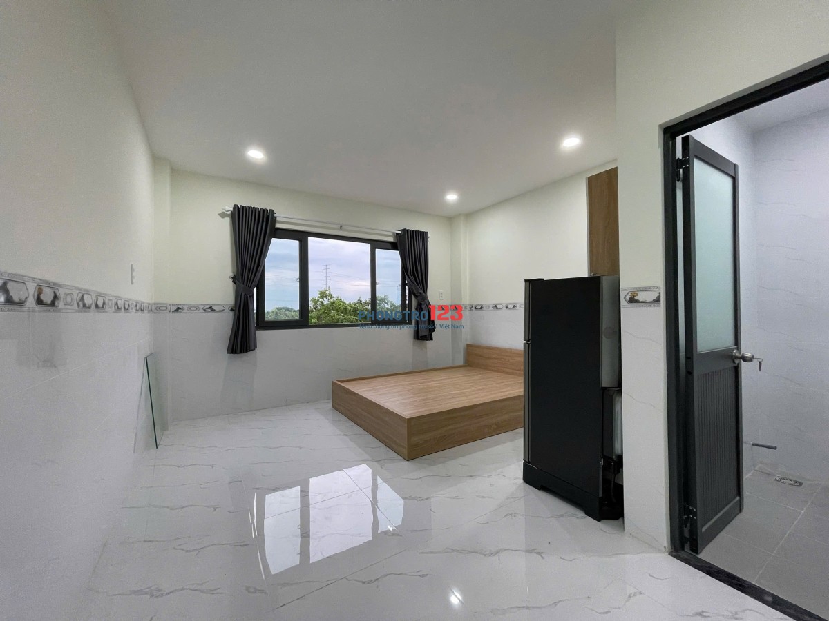 Phòng Mới 100%, Ban công, Cửa Sổ To Cho Thuê Bình Thạnh gần Chợ Bà Chiểu, Học Viện Cán Bộ giá rẻ