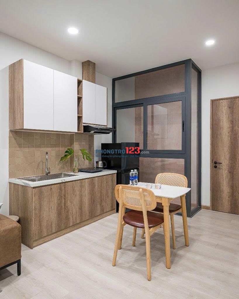 Cho Thuê Căn Hộ 2 Phòng Ngủ 70m2 Nội Thất Sang Trọng Gần Sân Bay Tân Sơn Nhất Tân Bình