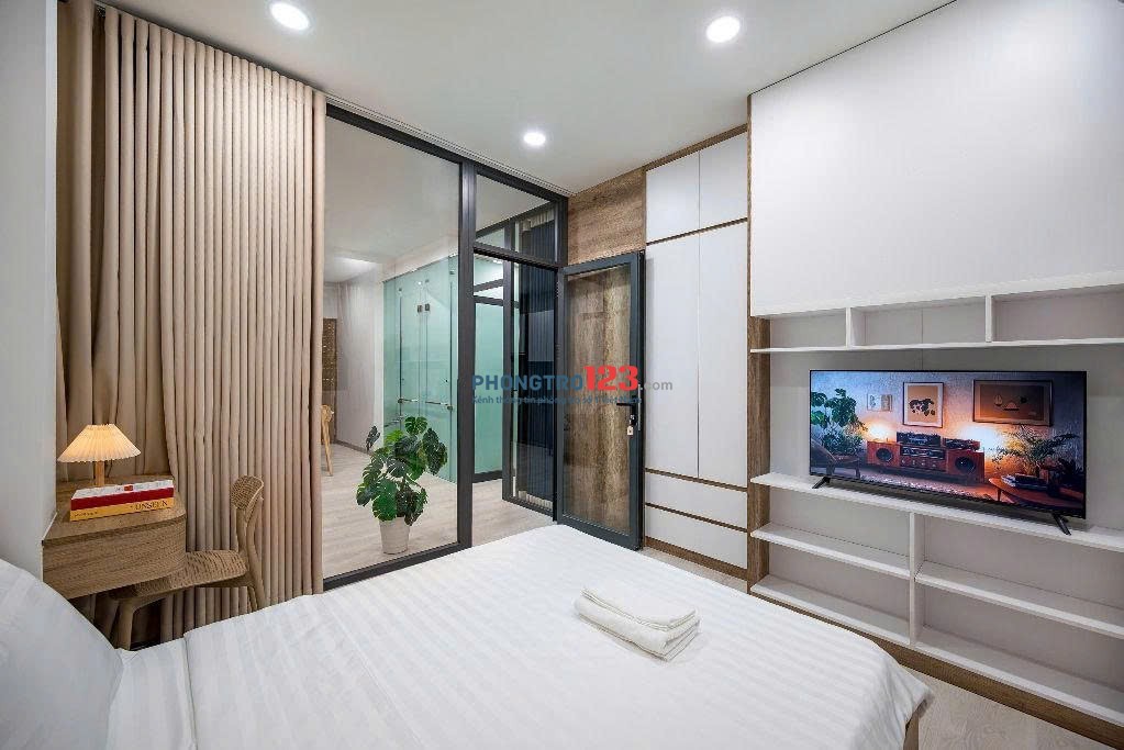 Cho Thuê Căn Hộ 2 Phòng Ngủ 70m2 Nội Thất Sang Trọng Gần Sân Bay Tân Sơn Nhất Tân Bình