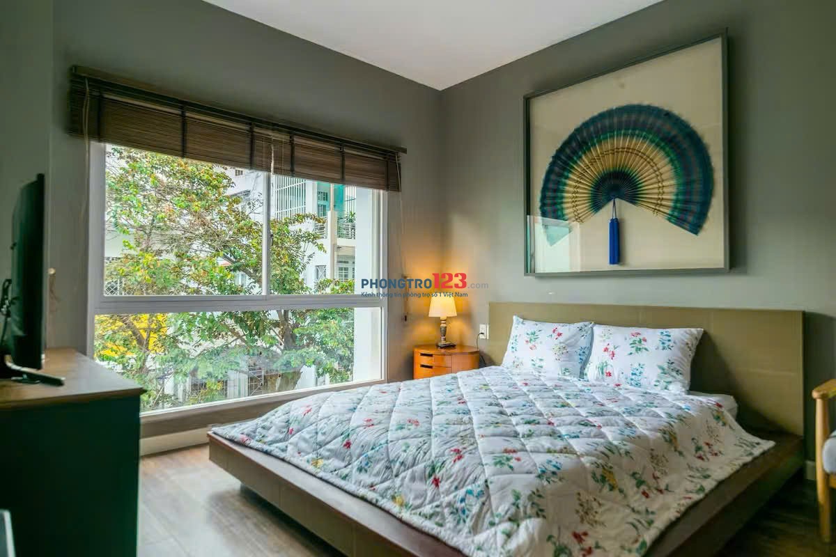 Cho thuê căn hộ quận 1. 40m2, View cây xanh, Đảo Bếp, Full Nội Thất, Gần Bùi Viện, Phố Đi Bộ