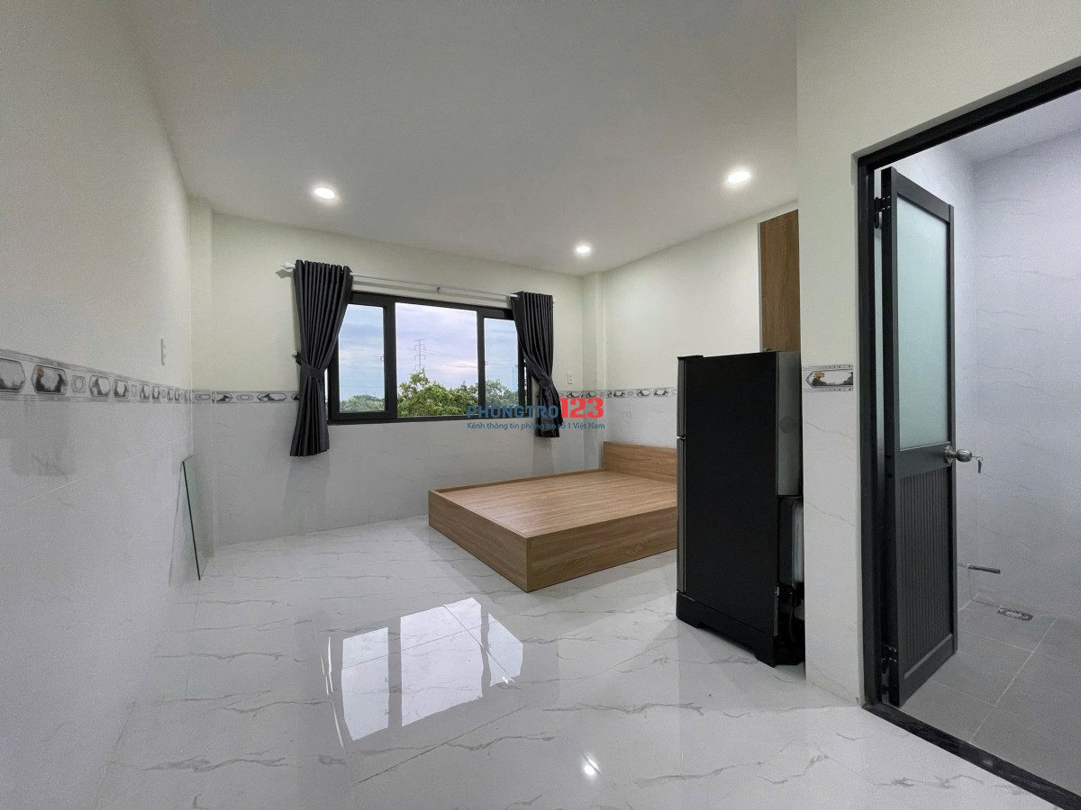 Phòng Mới 100%, Ban công, Cửa Sổ To Cho Thuê Bình Thạnh gần Chợ Bà Chiểu, Học Viện Cán Bộ giá rẻ