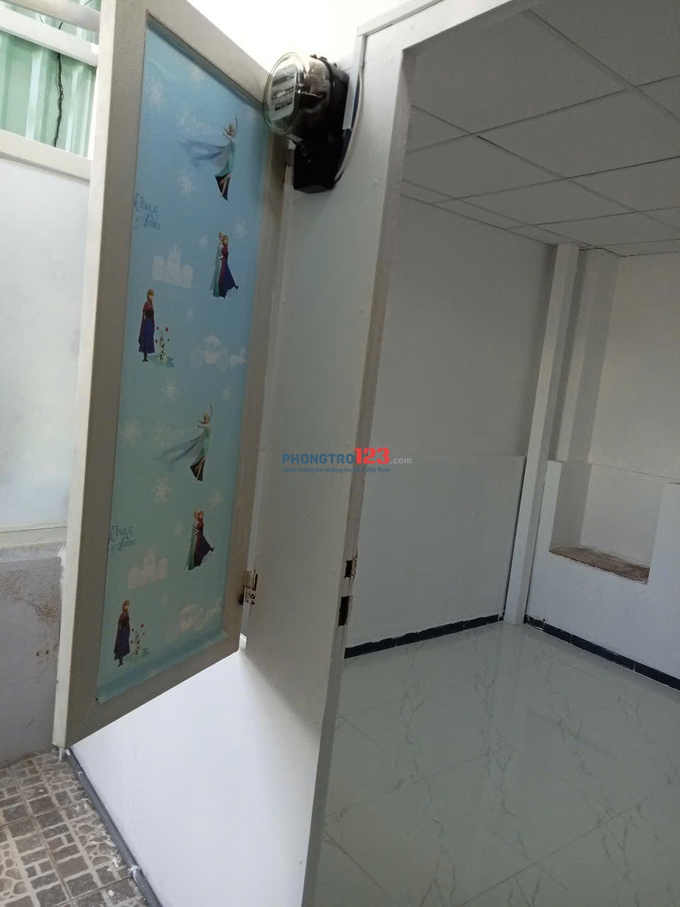 Phòng cho thuê gần Cách Mạng Tháng Tám, giá từ 2tr