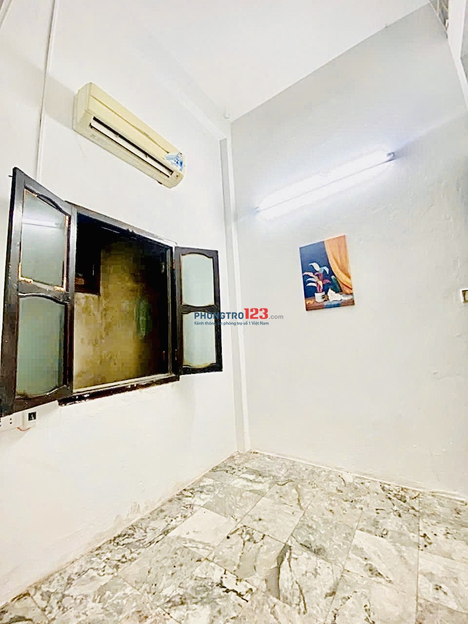 Cho thuê phòng trọ 20m2 Nguyễn Chí Thanh, Đống Đa, HN