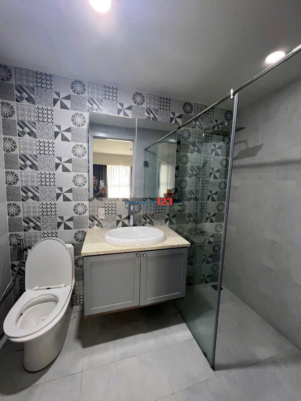 Căn hộ Ruby Garden, Tân Bình, 2p ngủ, rộng 87m2, 10tr5/th