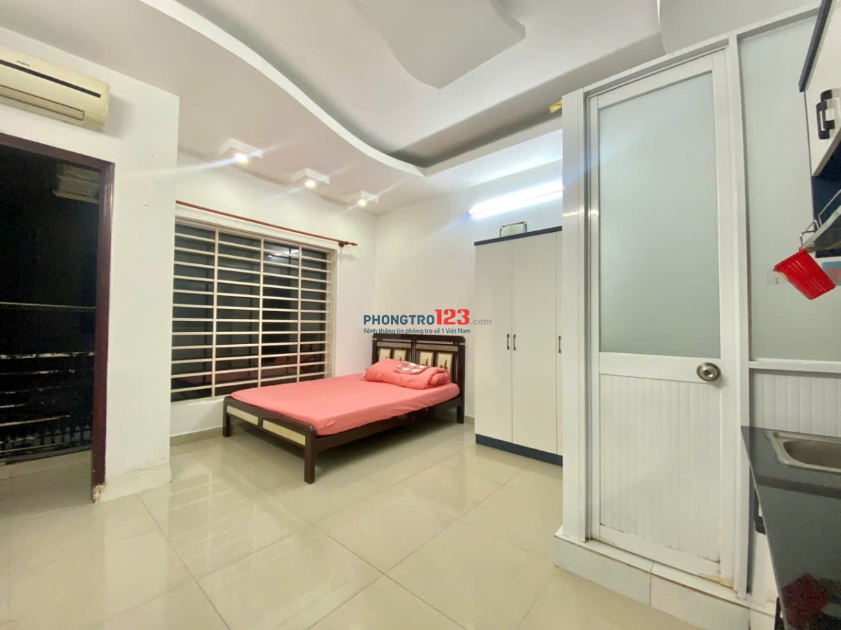 Cho Thuê Căn Hộ Full Nội Thất - Bancol - Rộng 35m2 - Phan Văn Trị - Bình Thạnh
