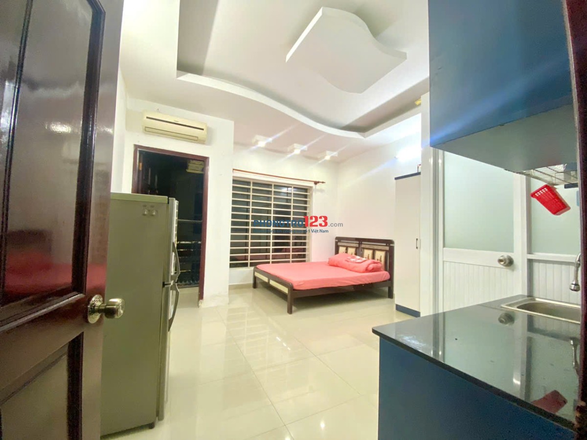 Cho Thuê Căn Hộ Full Nội Thất - Bancol - Rộng 35m2 - Phan Văn Trị - Bình Thạnh