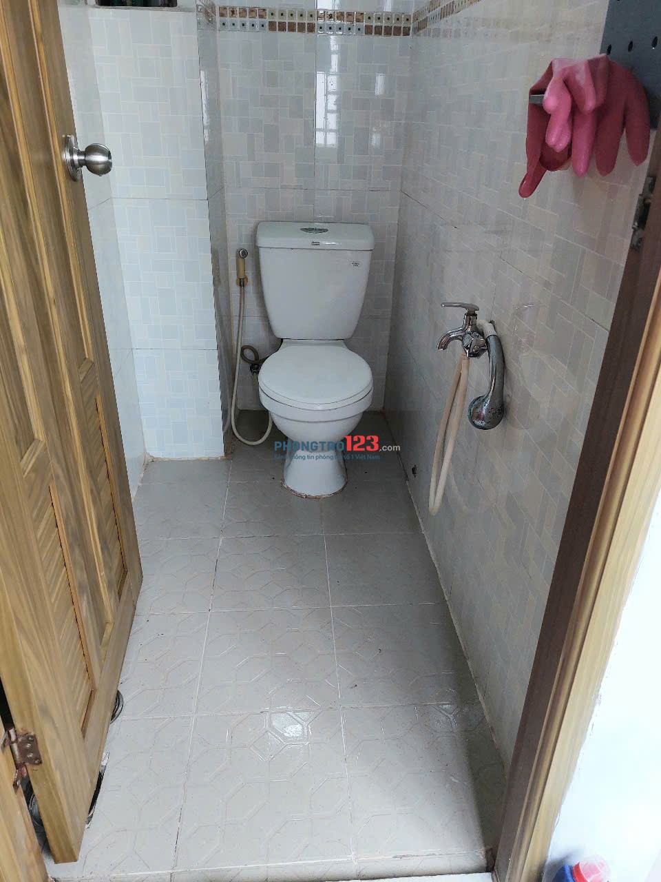 Cho thuê phòng trọ ở trung tâm Q1 đường Nguyễn cảnh chân, giáp võ văn kiệt