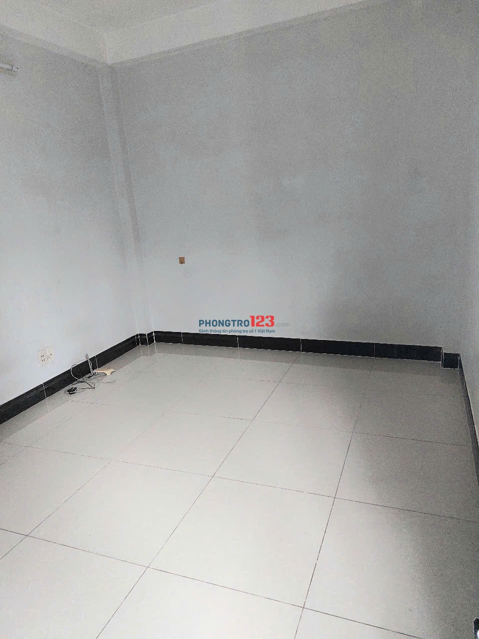 Cho thuê phòng trọ ở trung tâm Q1 đường Nguyễn cảnh chân, giáp võ văn kiệt