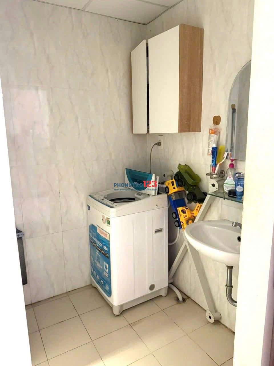 Chung cư Khang Gia, Phan Huy Ích, GV: 85m2, 2p ngủ, ban công, 7tr/tháng
