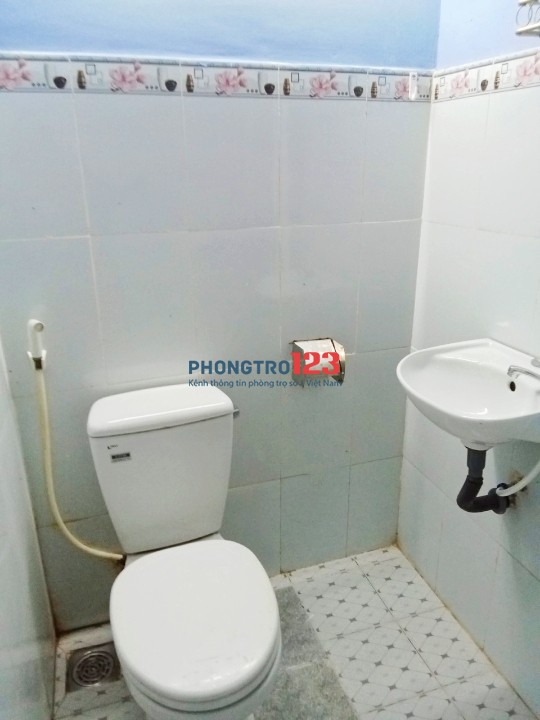 Phòng trọ đường Dương Quảng Hàm, khu an ninh, yên tĩnh, 12m2, 1.500.000đ/tháng
