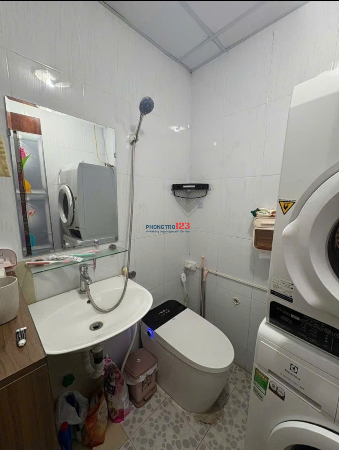 Chung cư Carillon 3, 70m2, 2PN, Hoàng Hoa Thám, TB, 12tr/th