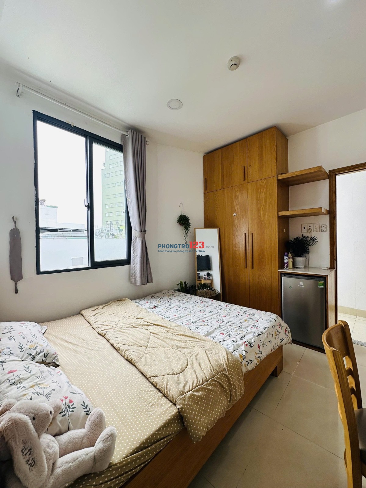 CHO THUÊ PHÒNG 32m2 CỬA SỔ , TÁCH BẾP - NƠ TRANG LONG, BÌNH THẠNH